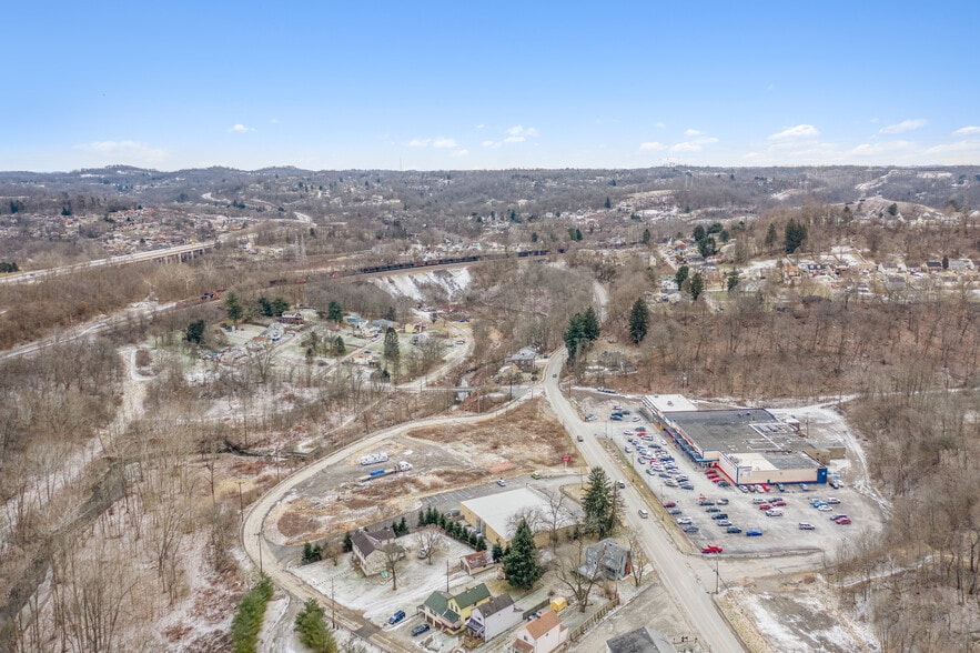 1122 Milltown Rd, Verona, PA 15147