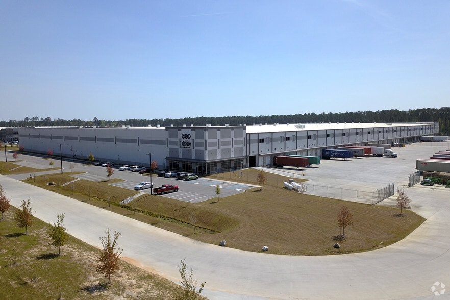 455 Jimmy Deloach Pky, Savannah, GA for lease - Building Photo - Image 2 of 10