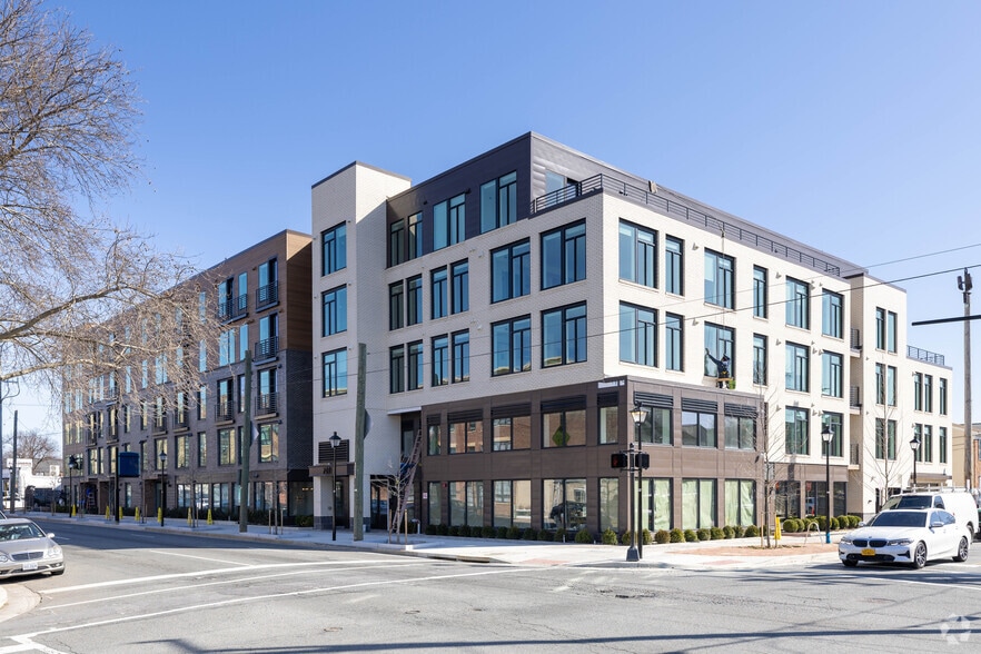 701 N Henry St, Alexandria, VA for sale - Primary Photo - Image 1 of 1