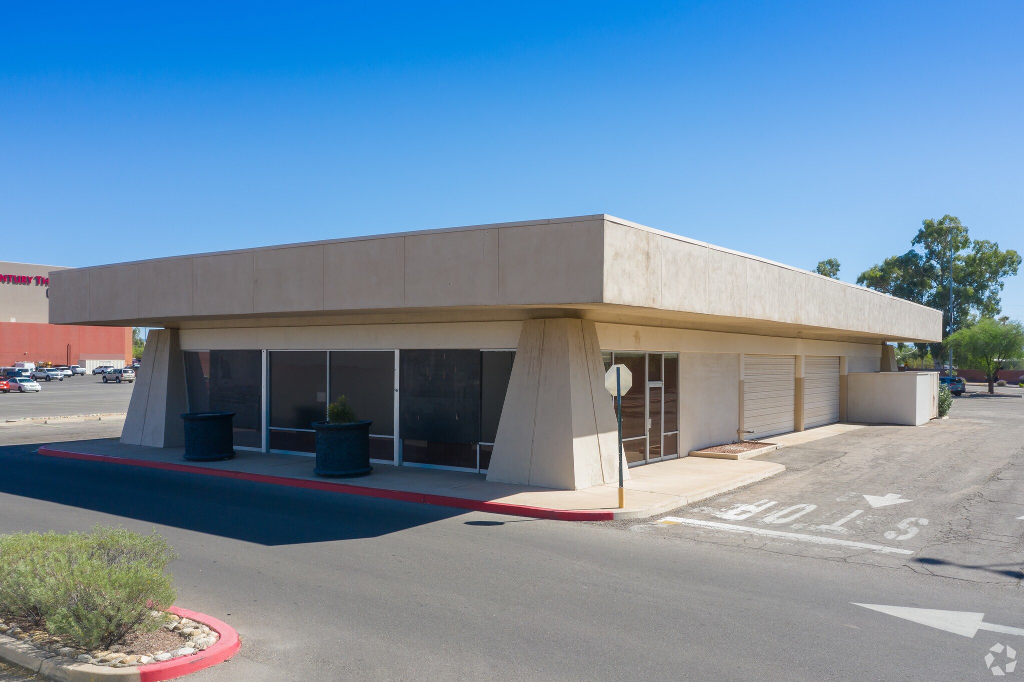 5860 E Broadway Blvd, Tucson, AZ for sale Building Photo- Image 1 of 1