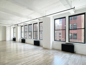 9 E 37th St, New York, NY for lease Interior Photo- Image 1 of 6