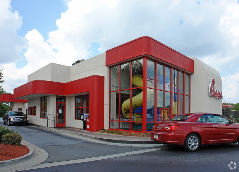2445 Wesley Chapel Rd, Decatur, GA for sale - Primary Photo - Image 1 of 1