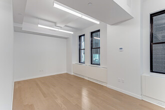 110 W 40th St, New York, NY for lease Interior Photo- Image 2 of 4