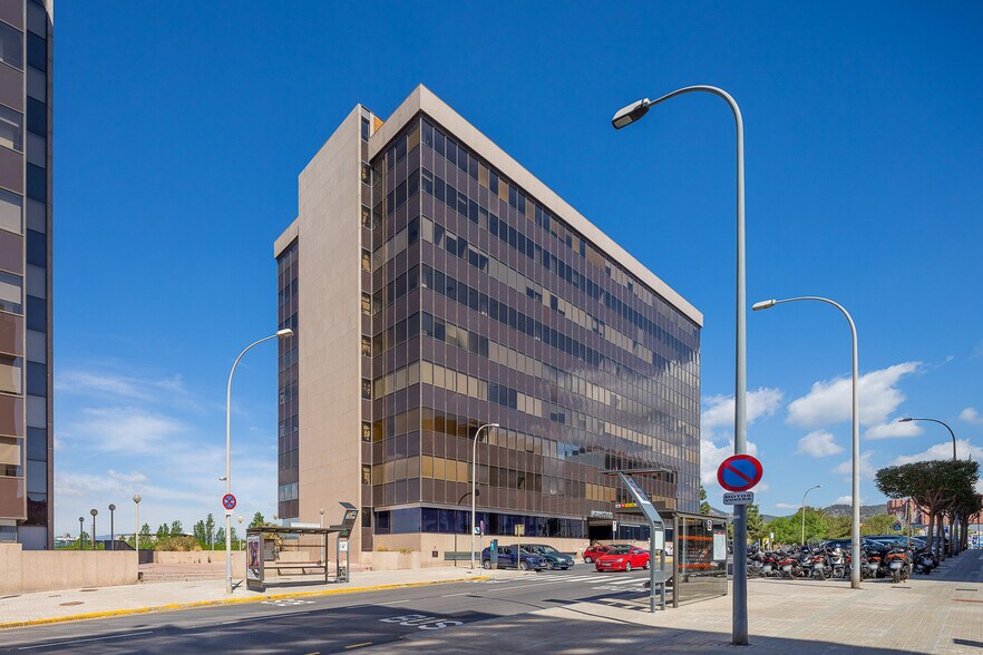 Carrer de Fructuós Gelabert, 6, Sant Joan Despí, Barcelona for lease - Floor Plan - Image 1 of 9