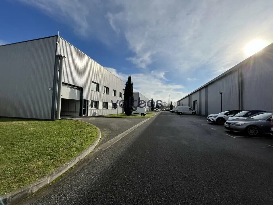 Office in Toulouse for lease Building Photo- Image 1 of 10