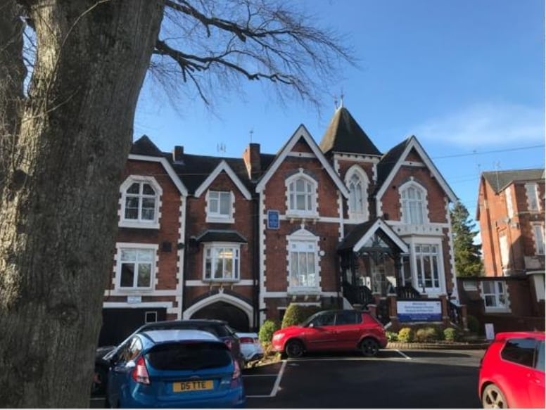 53 Newbridge Cres, Wolverhampton for sale Primary Photo- Image 1 of 1