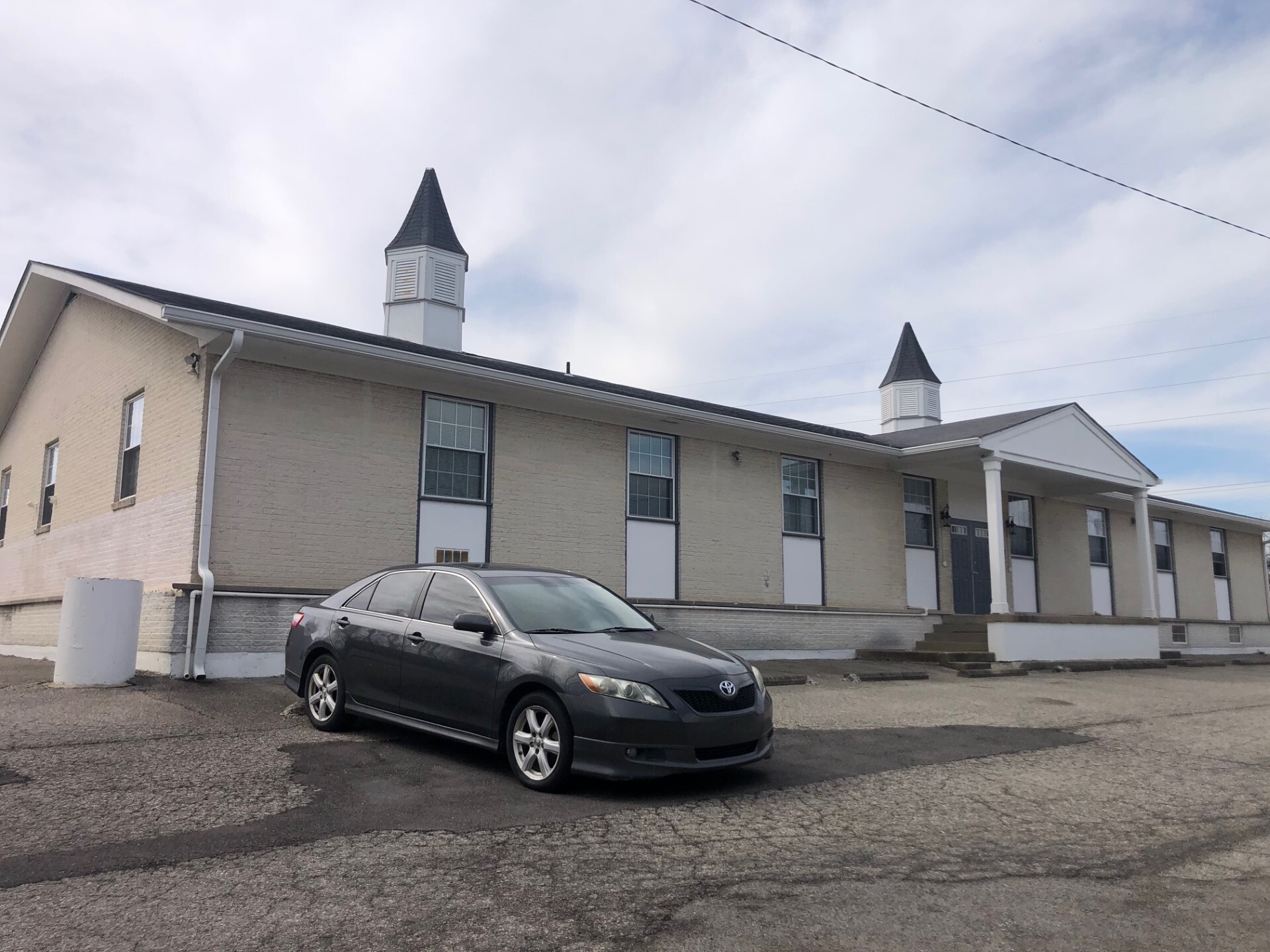 3008 Middle Rd, Jeffersonville, IN for lease Building Photo- Image 1 of 6