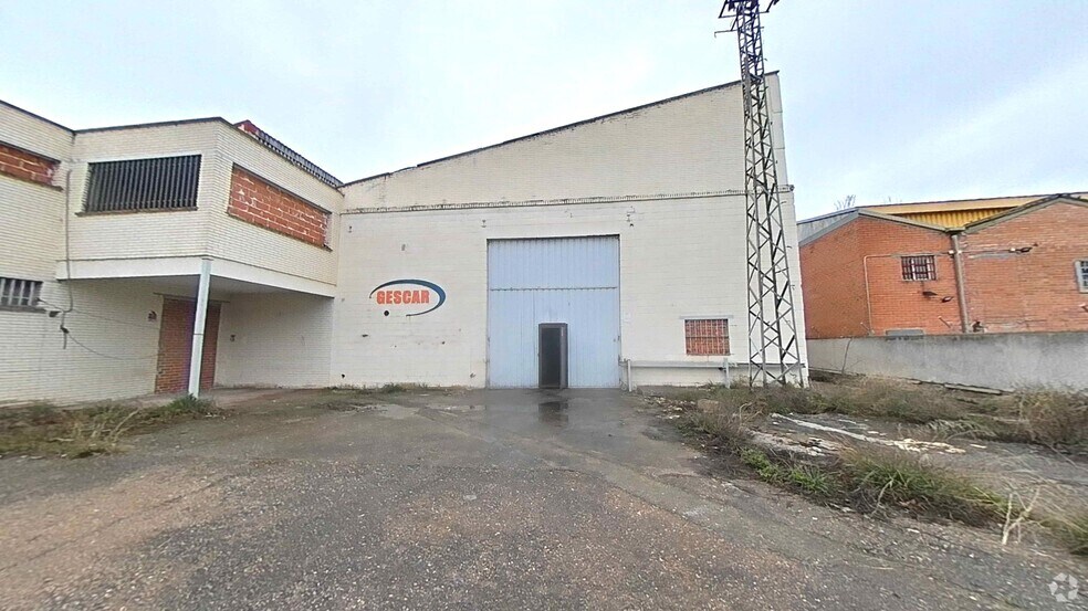 Industrial in Alcalá de Henares, Madrid for sale - Building Photo - Image 1 of 9