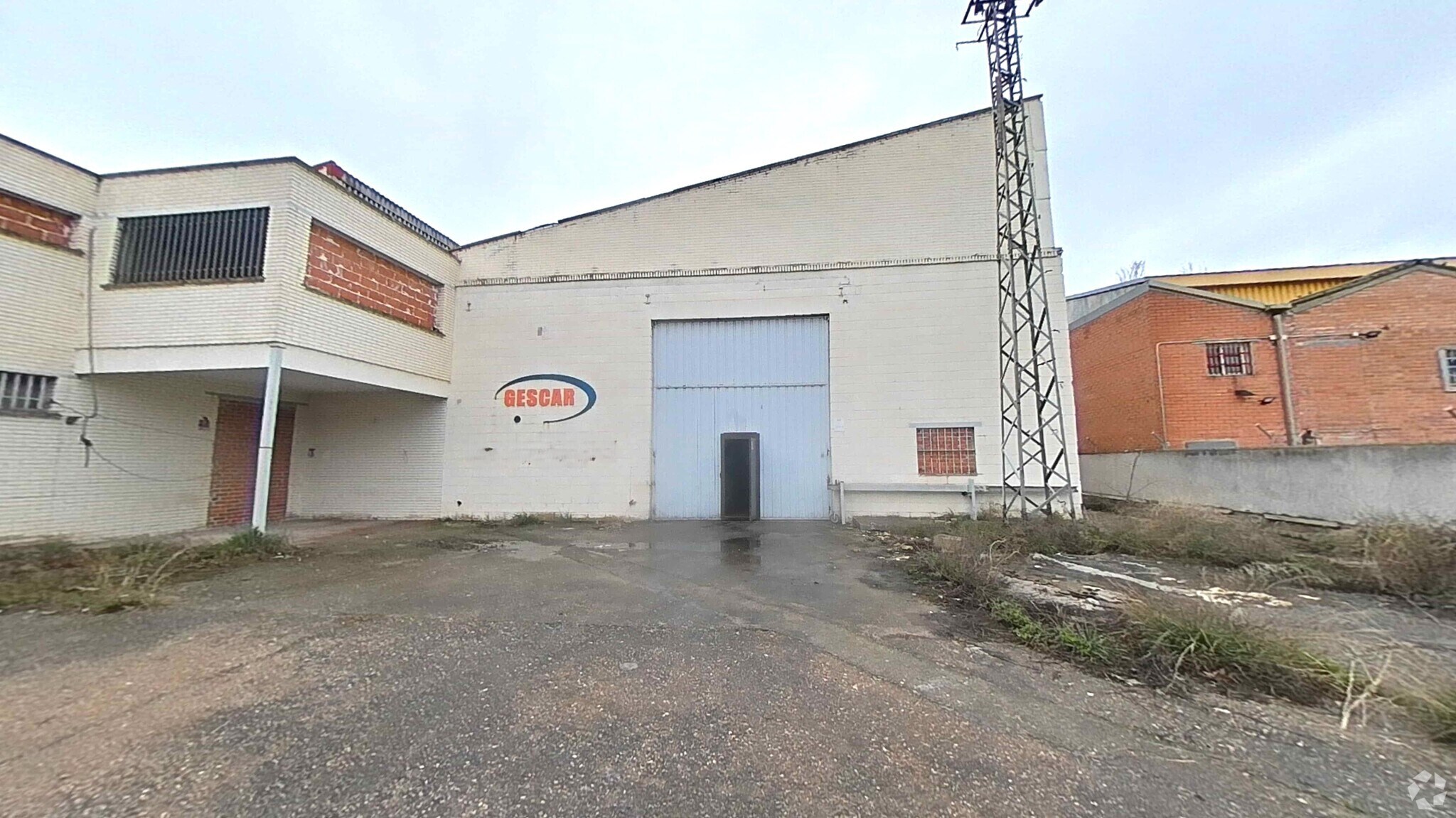 Industrial in Alcalá de Henares, Madrid for sale Building Photo- Image 1 of 10