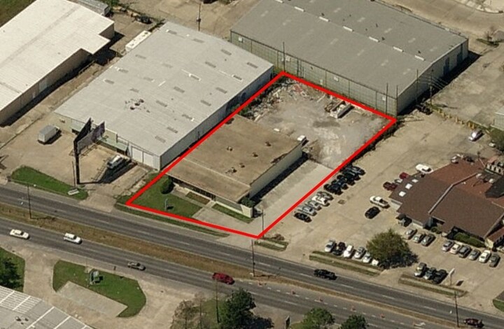 5727 Jefferson Hwy, New Orleans, LA for sale - Primary Photo - Image 1 of 1