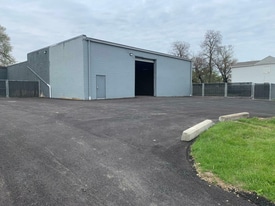 1400 Bliss St, Columbus OH - Warehouse