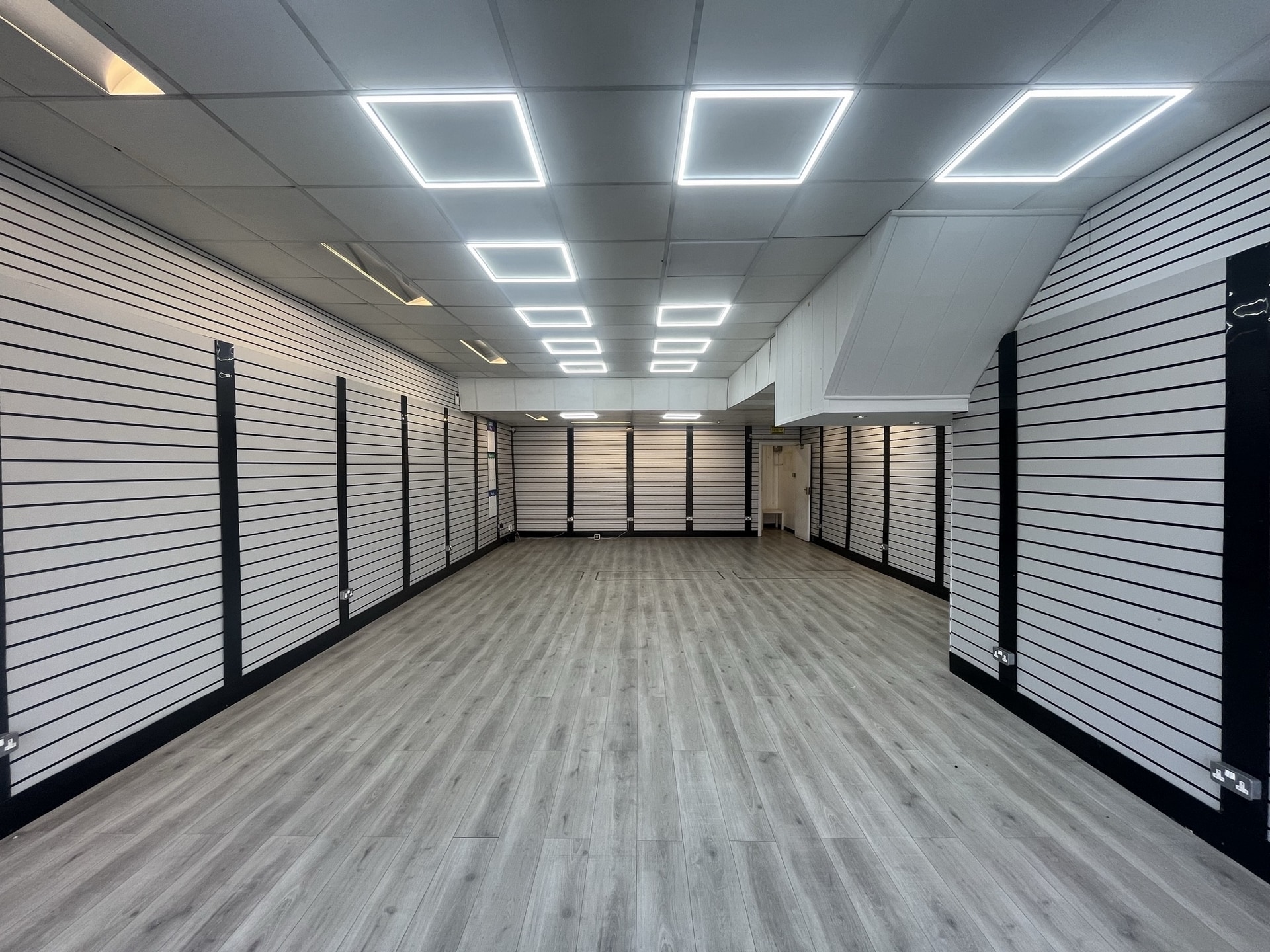 3-3A Marian Sq, Bootle for lease Interior Photo- Image 1 of 1