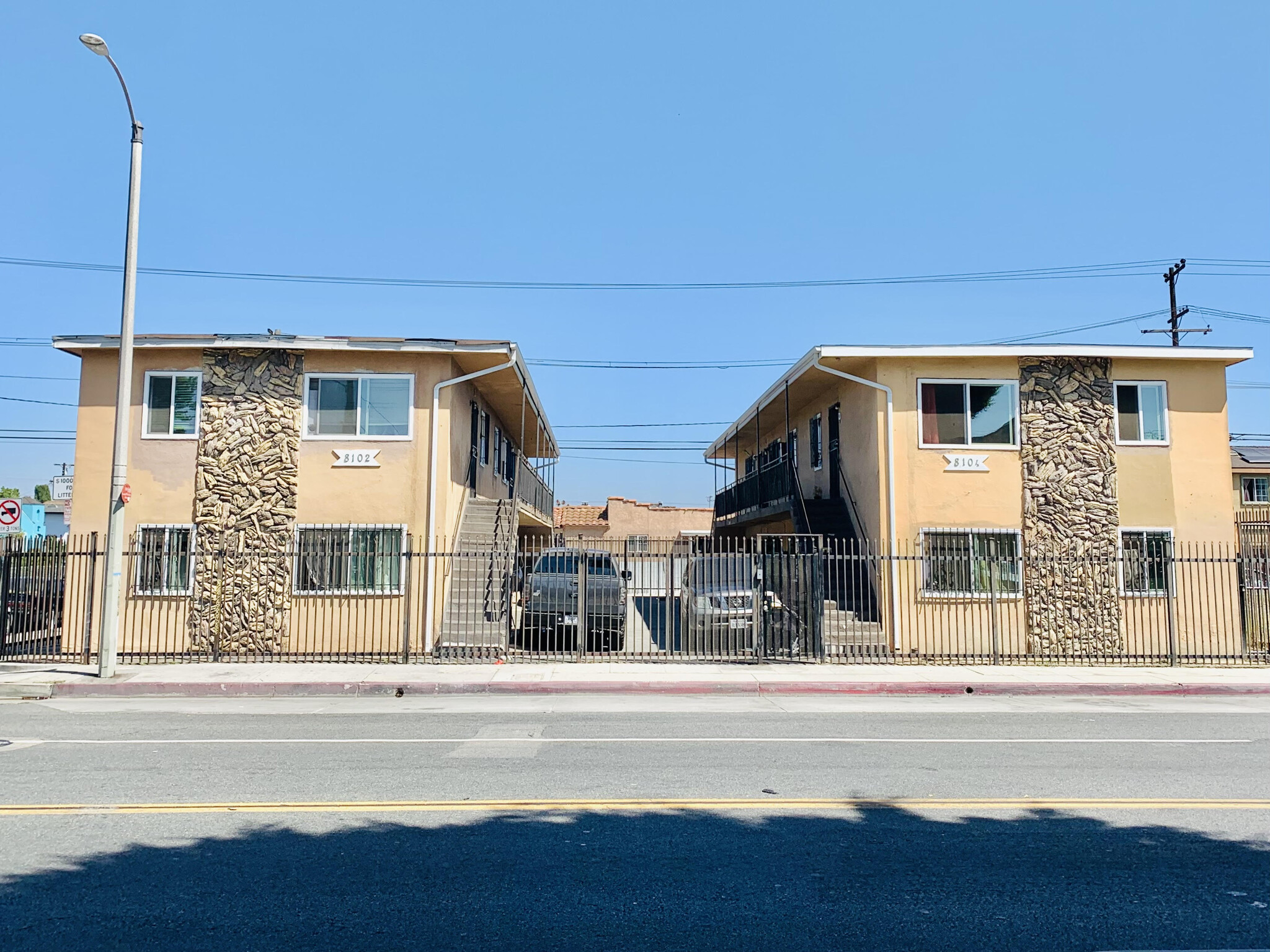 8102-8104 Compton Ave, Los Angeles, CA for sale Building Photo- Image 1 of 1