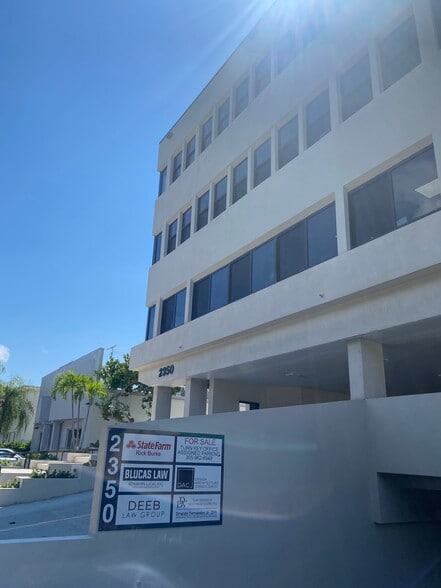 2350 Coral Way, Coral Gables, FL for sale - Building Photo - Image 3 of 26