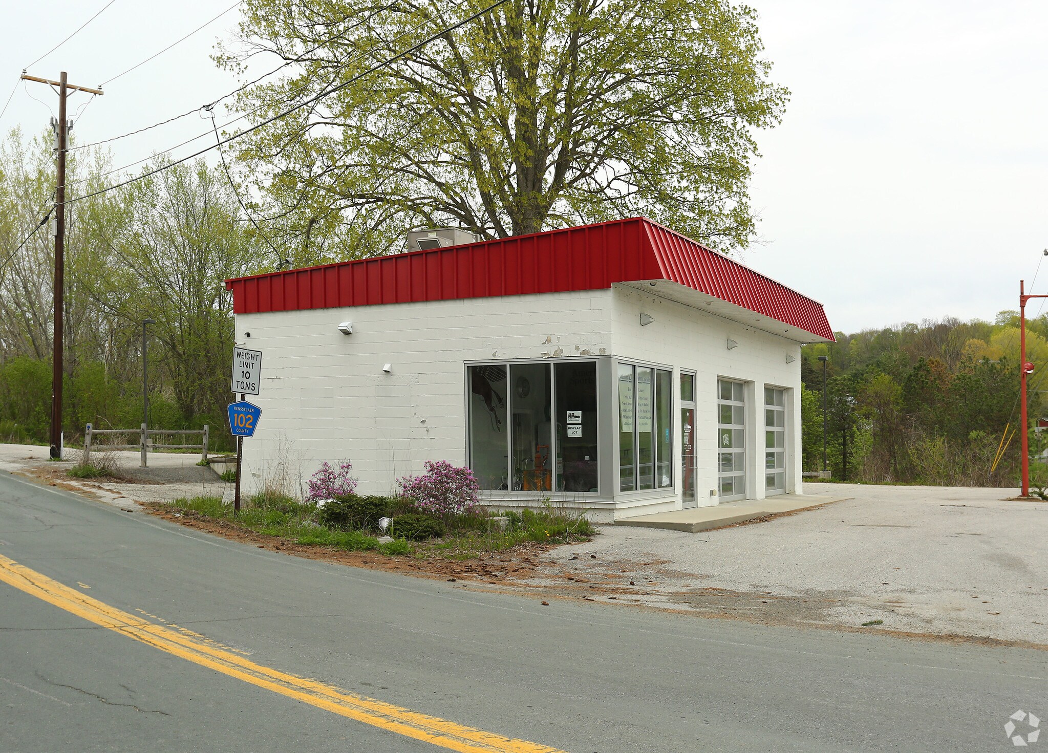 5343 Route 7, Hoosick Falls, NY for sale Primary Photo- Image 1 of 1