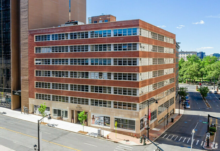 101-111 Pearl St, Hartford, CT for lease - Building Photo - Image 1 of 6