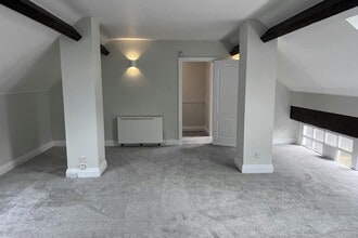 Clifford Rd, Boston Spa for lease Interior Photo- Image 1 of 8