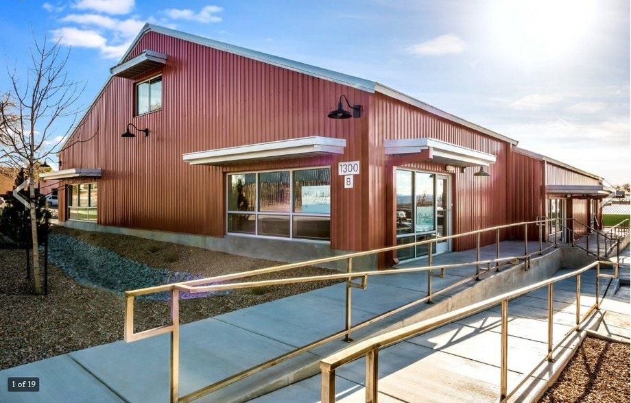 1300 Rufina Cir, Santa Fe, NM for sale - Building Photo - Image 1 of 1