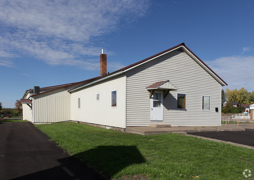 120 Central Ave N, Milaca, MN for lease - Primary Photo - Image 1 of 2