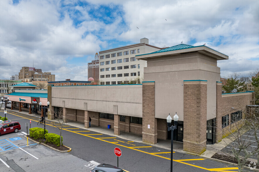 1400 Atlantic Ave, Atlantic City, NJ for lease - Primary Photo - Image 3 of 10