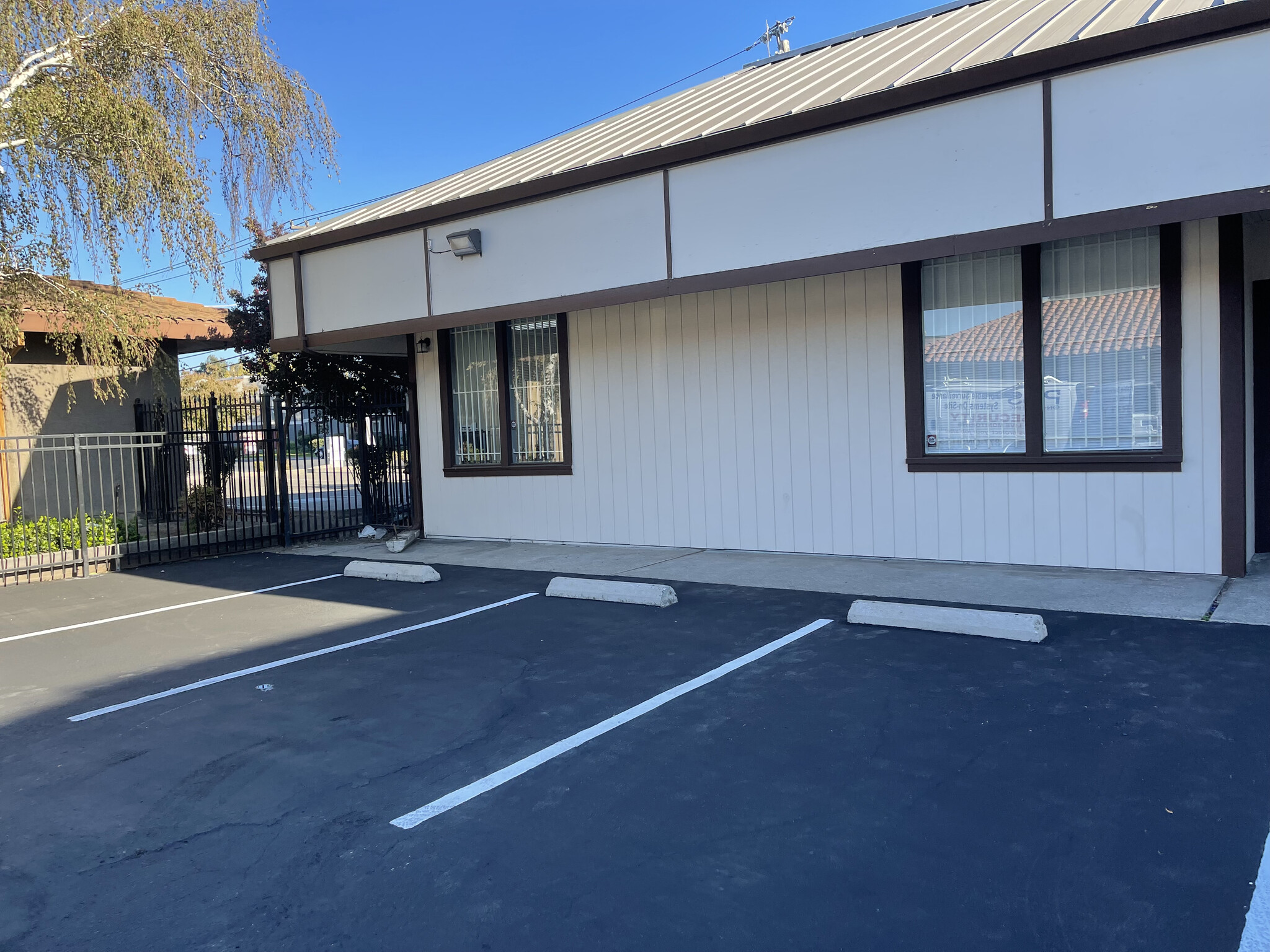 4502 N Pershing Ave, Stockton, CA 95207 | LoopNet