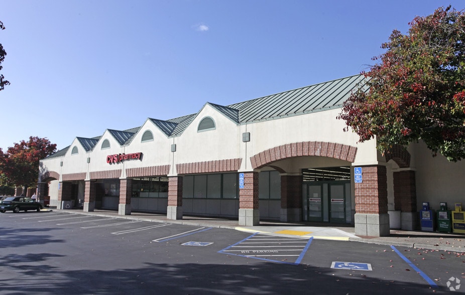 801-947 Marina Village Pky, Alameda, CA for lease - Building Photo - Image 2 of 8