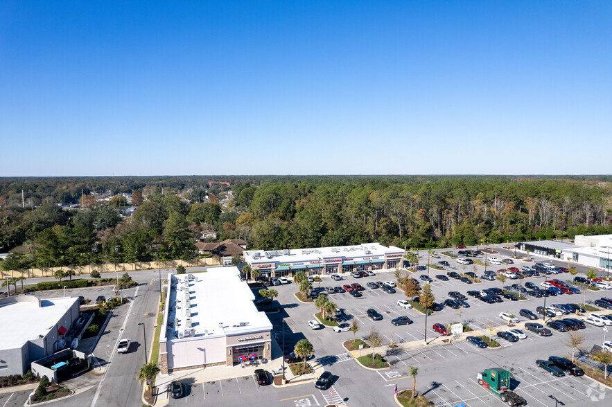 7025-7099 Collins Rd, Jacksonville, FL for lease - Aerial - Image 1 of 9