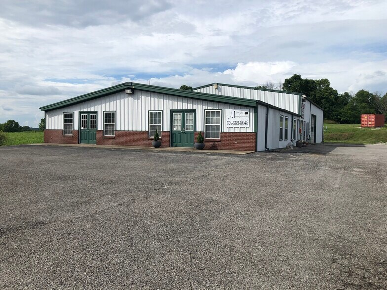 2858 US Highway 150 W, Stanford, KY for sale - Building Photo - Image 1 of 1