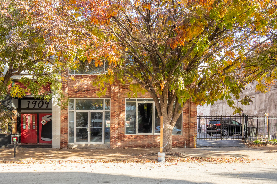 1907 Locust St, Saint Louis, MO for sale - Building Photo - Image 1 of 5