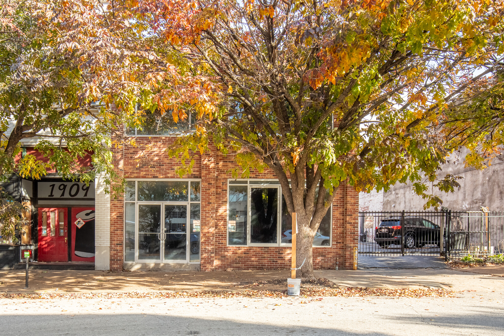 1907 Locust St, Saint Louis, MO for sale Building Photo- Image 1 of 6