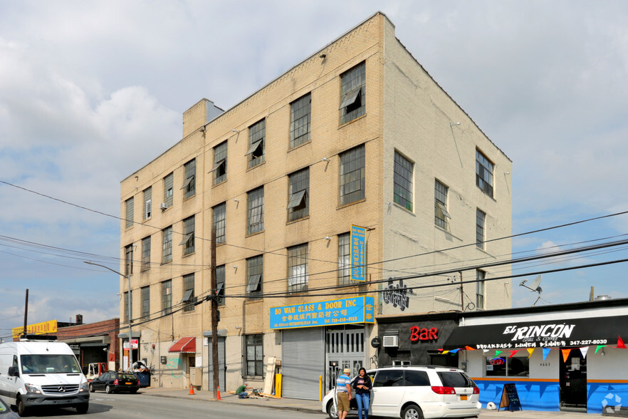 46-55 Metropolitan Ave, Ridgewood, NY for lease - Building Photo - Image 2 of 9