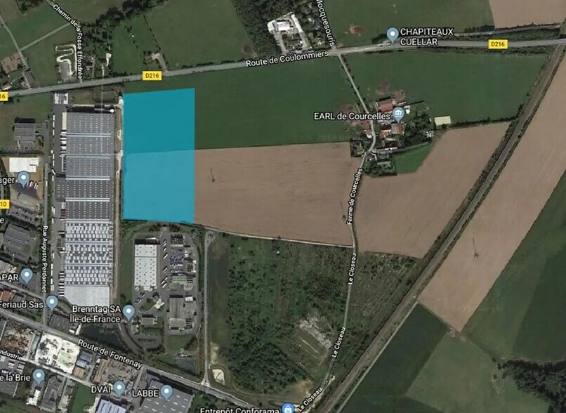 Industrial in Tournan-en-Brie for lease - Building Photo - Image 1 of 4