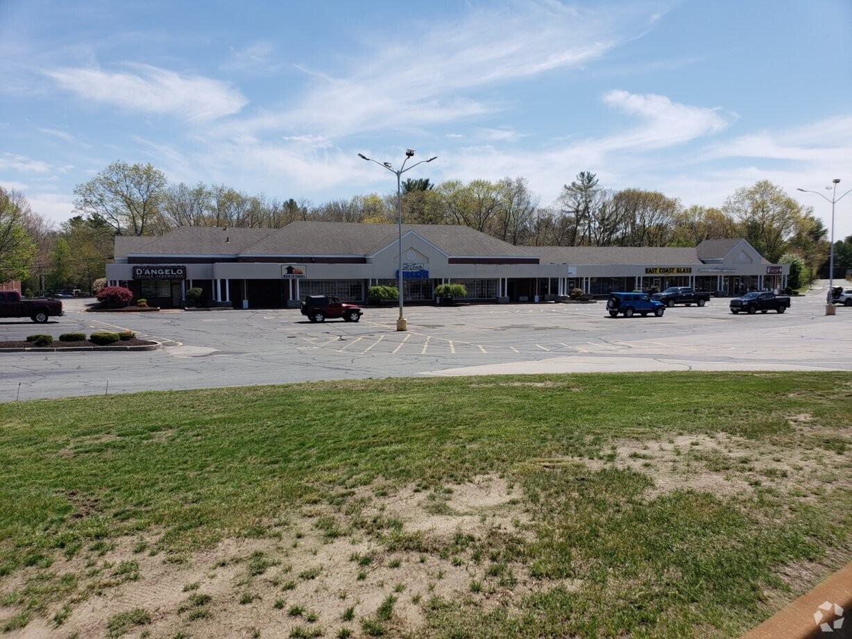 409 Columbia Rd, Hanover, MA 02339 Office/Retail for Lease