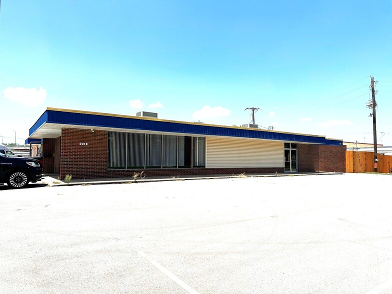 1307 W 22nd Pl, Tulsa, OK for lease - Building Photo - Image 1 of 13