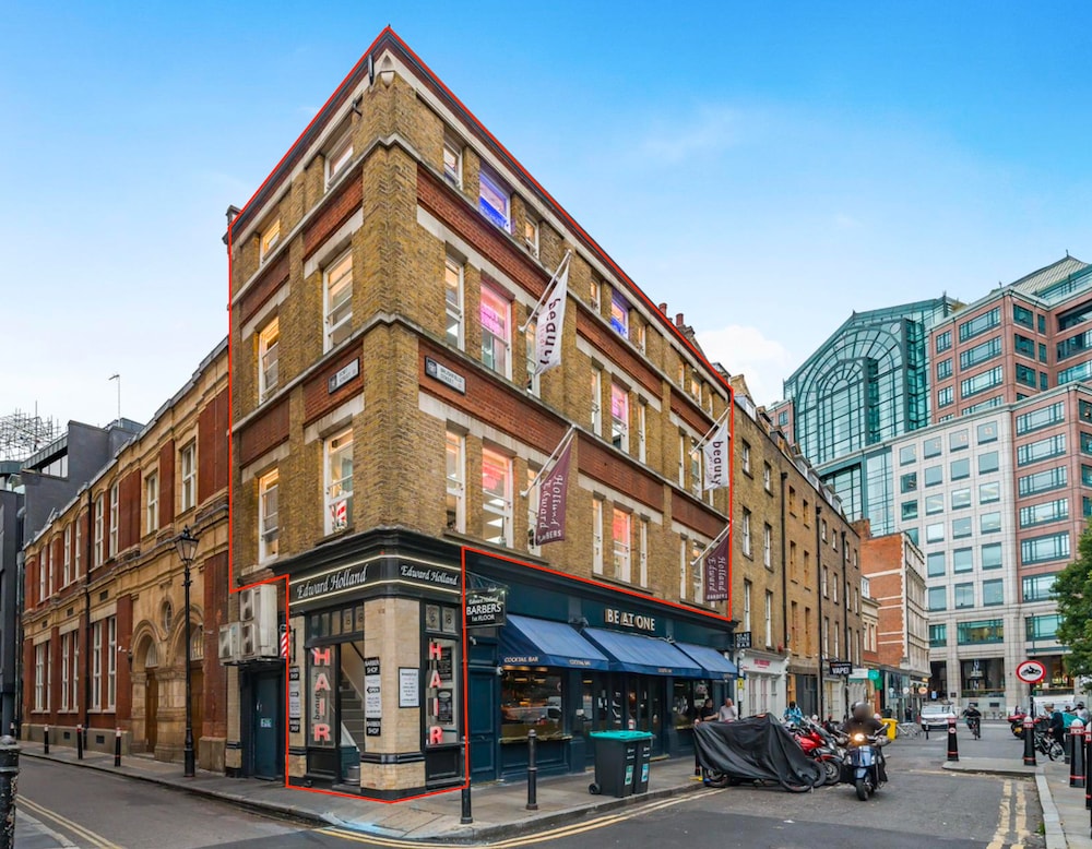 16-18 Brushfield St, London for sale Building Photo- Image 1 of 1