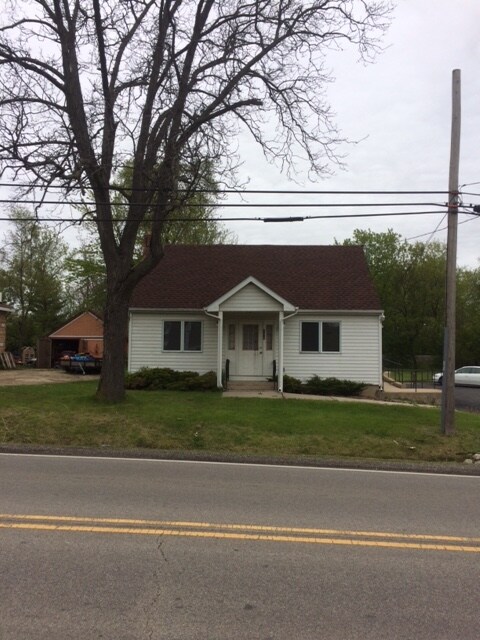 206 W Nippersink Rd, Round Lake, IL for sale Building Photo- Image 1 of 1