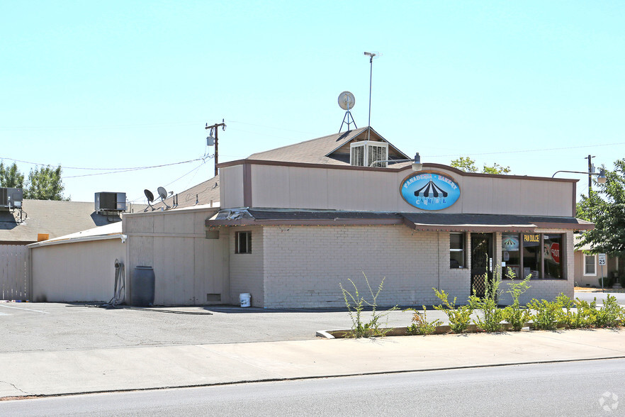 537 W Pine St, Exeter, CA for sale - Building Photo - Image 3 of 4