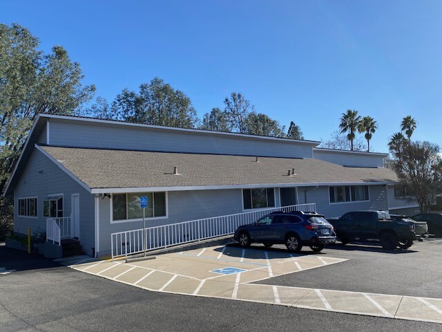 560 Wall St, Auburn, CA for lease - Building Photo - Image 2 of 3