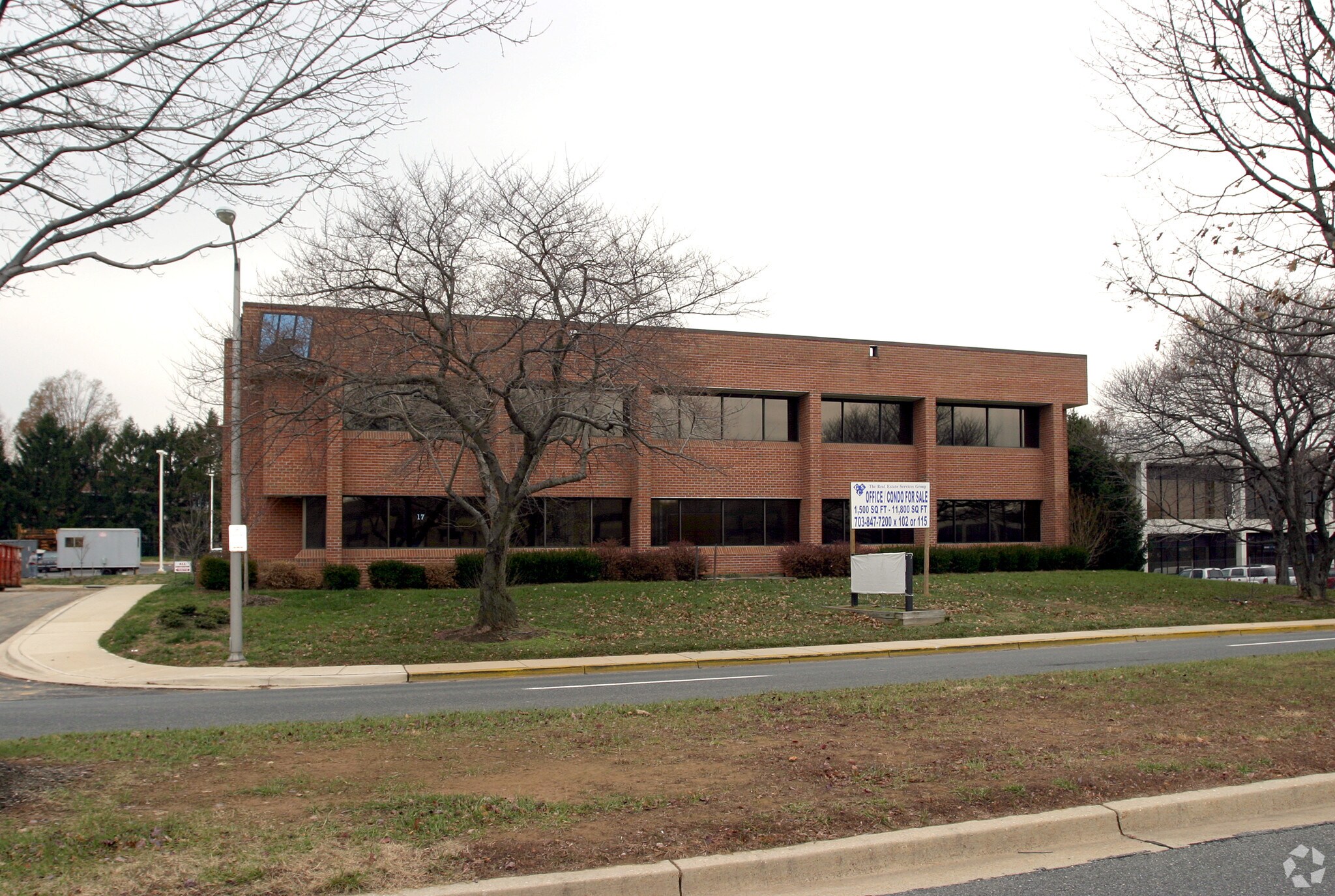 17 Firstfield Rd, Gaithersburg, MD for sale Primary Photo- Image 1 of 1