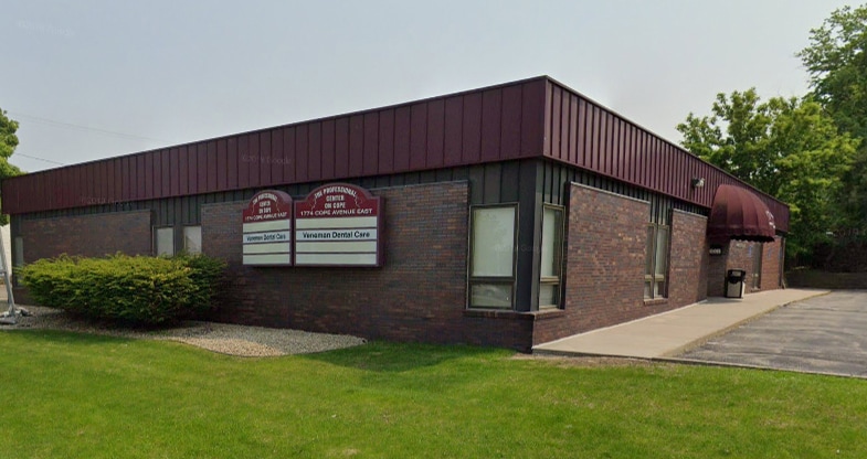 1774 E Cope Ave, Maplewood, MN for sale - Building Photo - Image 1 of 1