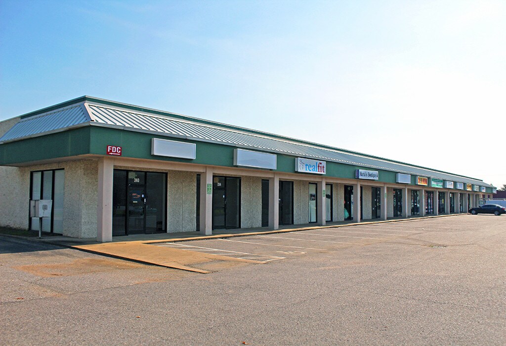 156240 Stateline Rd, Southaven, MS 38671