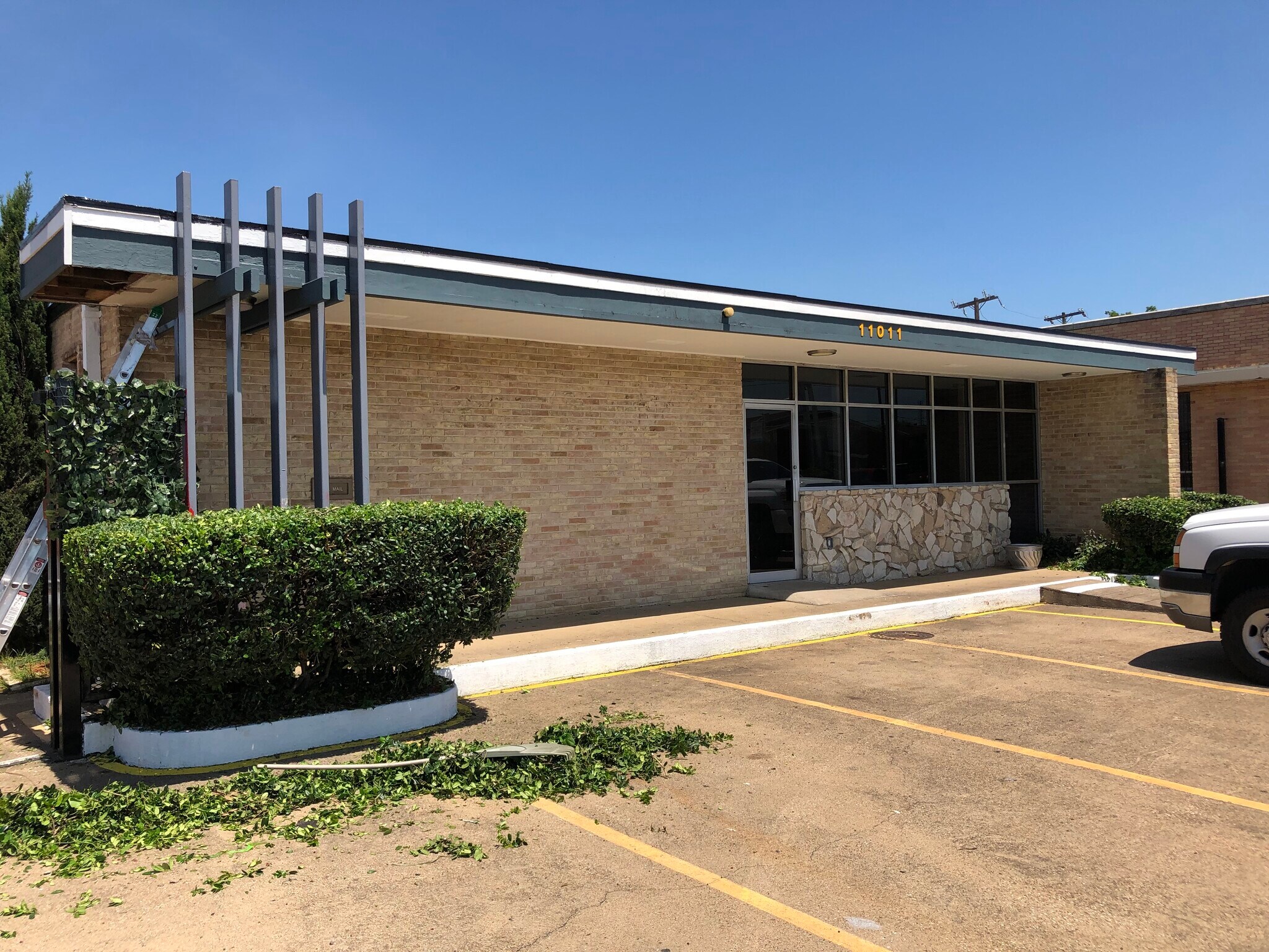 11011 Garland Rd, Dallas, TX for sale Building Photo- Image 1 of 1