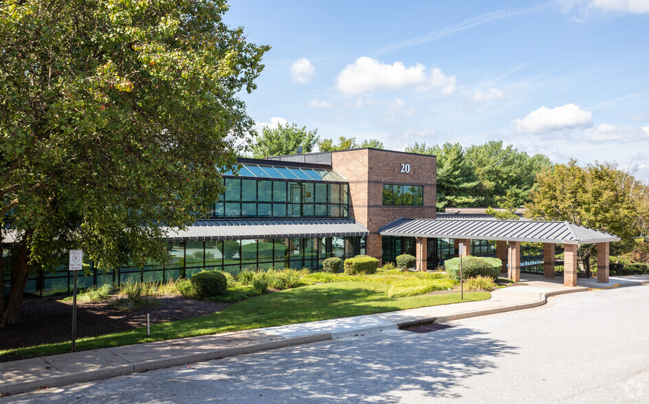 20 Crossroads Dr, Owings Mills, MD for sale - Building Photo - Image 1 of 1