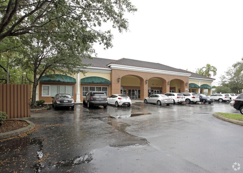 77407750 Nova Dr, Davie, FL 33324