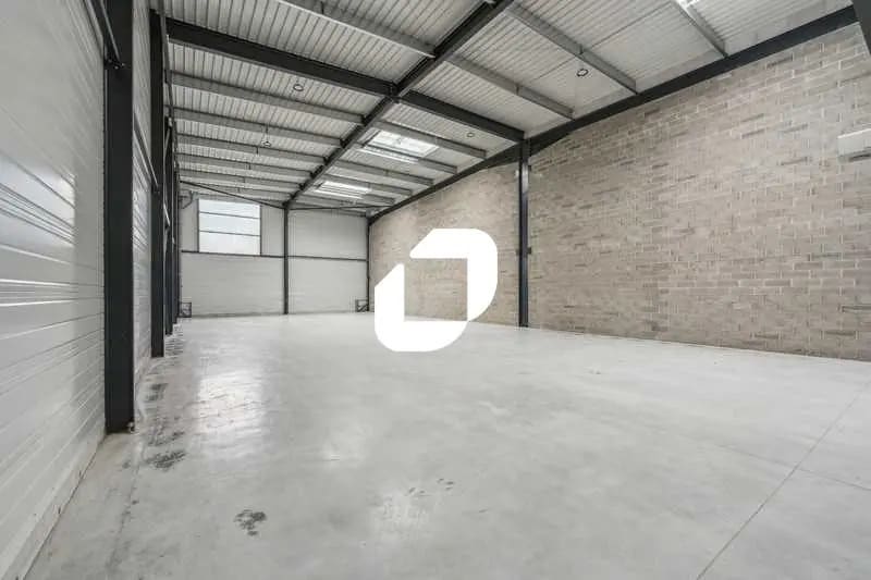 4 Rue Diderot, Saint-Michel-sur-Orge for lease - Building Photo - Image 3 of 30