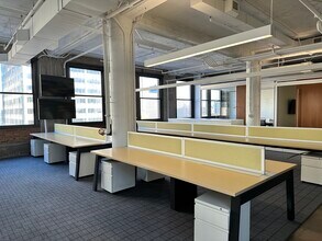 328 S Jefferson St, Chicago, IL for lease Interior Photo- Image 1 of 15