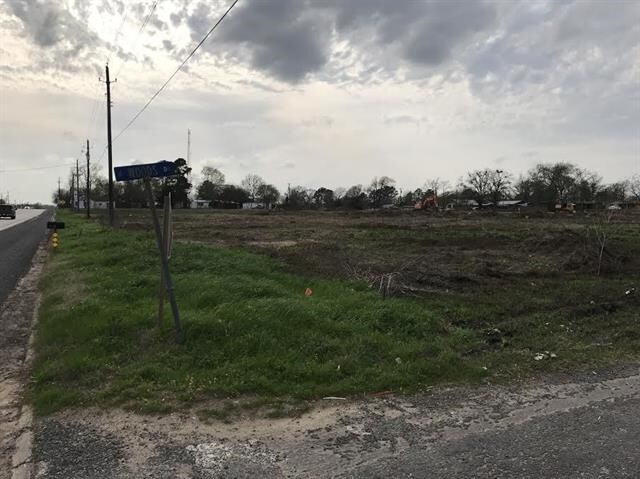 301 N George Bowers Dr, Tenaha, TX for sale Primary Photo- Image 1 of 1