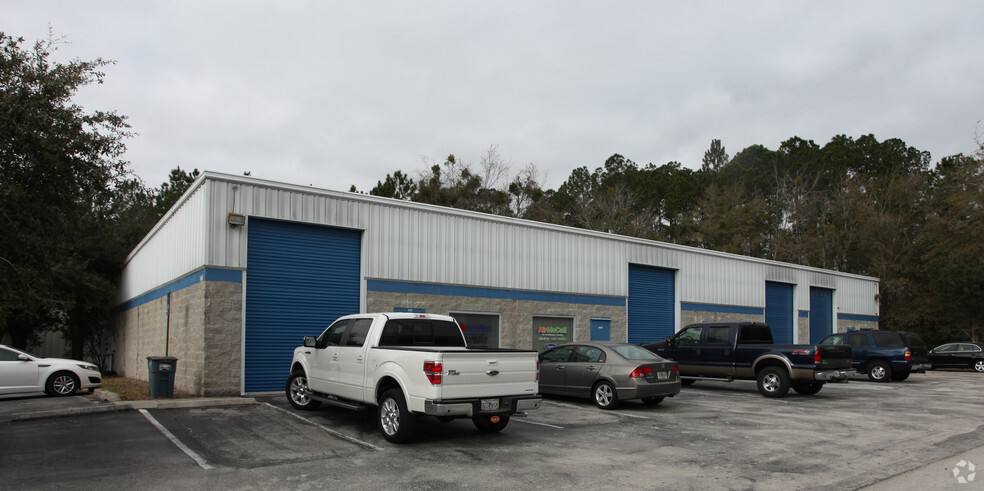 5875 Mining Ter, Jacksonville, FL for lease - Building Photo - Image 1 of 5