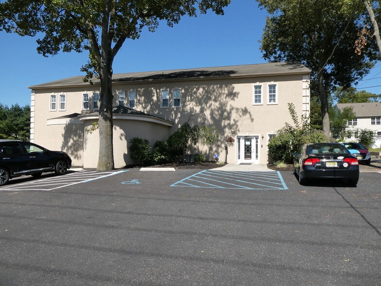 335 Evesham Ave, Lawnside, NJ for lease - Building Photo - Image 1 of 13