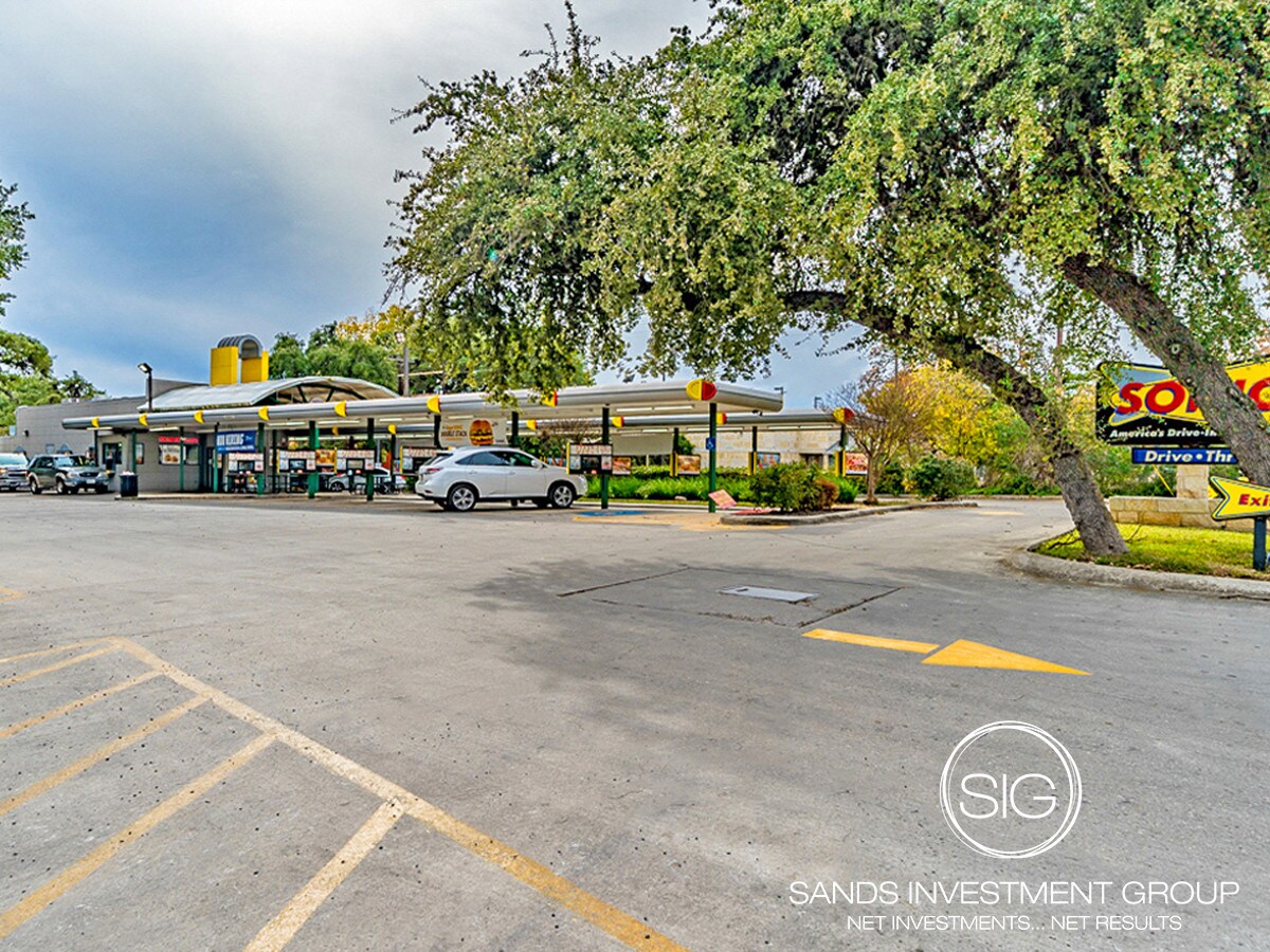 121 W Bandera Rd, Boerne, TX for sale Primary Photo- Image 1 of 1